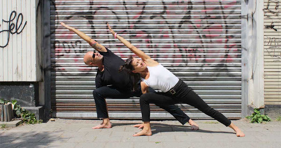 Yoga Stockwerkdrei