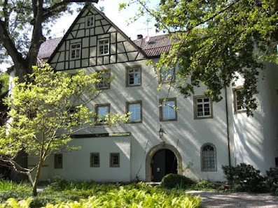 Yoga im Schloss