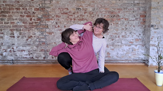 Shakti Yoga + Therapie Berlin