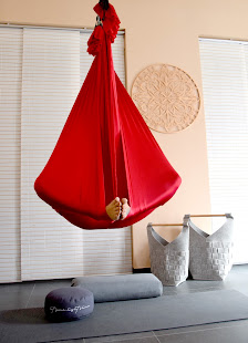 WUKRASO | aerial yogastudio claudia probst