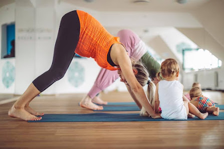 NATALi-Yoga