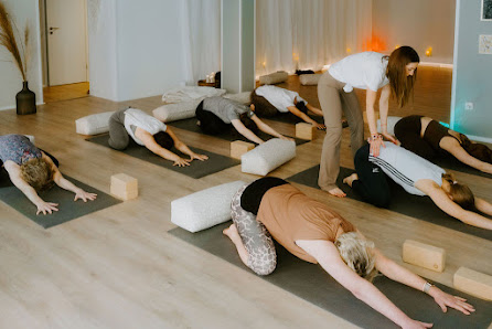 CLARITY Yoga