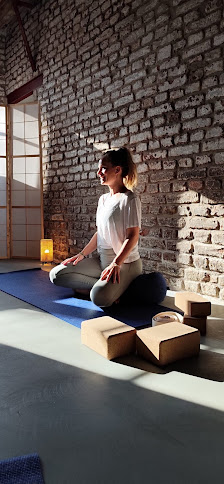 RE:CONNECT YOGA / Heinenhof