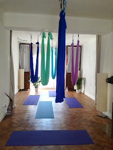 Werde leichter! Yoga, Aerial-Yoga, Klangmassage & Tanz, Janina Bobrowski