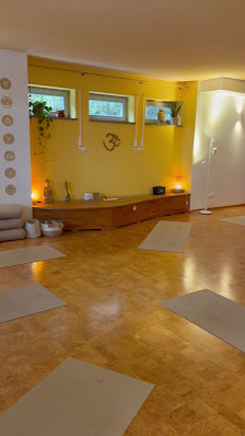 bewegt.sein. – Kurszentrum Yoga, Pilates, Fitness – Haus Niketan