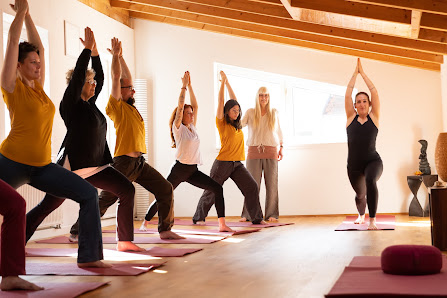 Yogaschule Erlangen YES