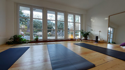 Gabriele Pradel Yoga • Coaching