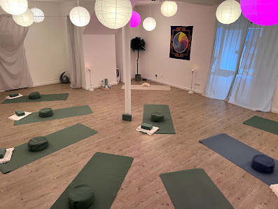 YogaRaum meets Pilatesflows