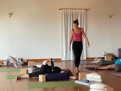 mandylovesyoga