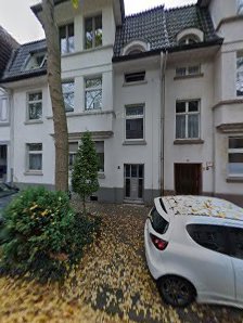 Yoga in Essen mit Mara Kost