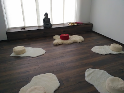 Yogamore