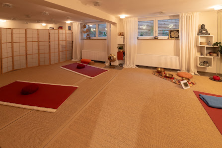 Individual Yoga