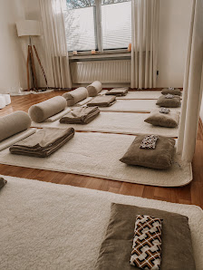 YOGAVISION - Yoga & Sound Healing