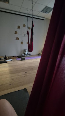 TiMana Yoga, Massage, Boutique