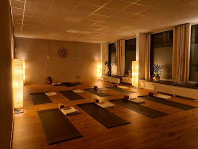 Wunderwerk Mensch - Yoga | Spiraldynamik® | Breathwork in Duisburg