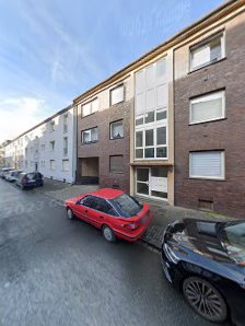 Yogalehrerin Ronja Haag