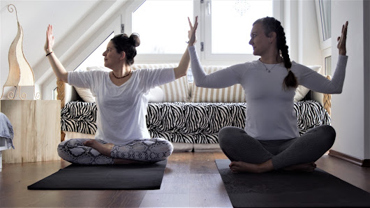 Yoga Feeling by Carola Wendt