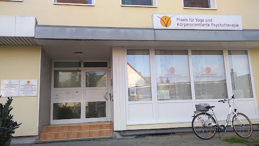 Praxis für Yoga und körperorientierte Psychotherapie - Gertrud Grönich