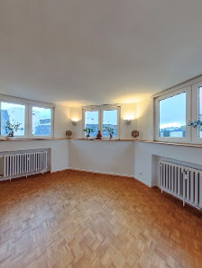 TRIPADA - Akademie für Gesundheit und Yoga