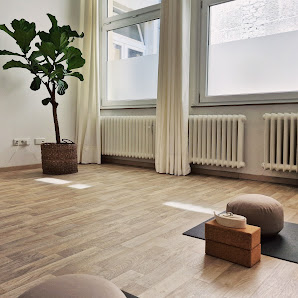 Achtsamkeitswerkstatt Münster // MBSR // Yoga // Angelika Hauft