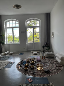 Yoga & Bodywork I Mareike Funk