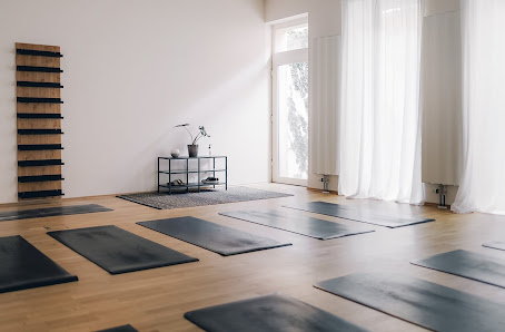 Urban Yoga