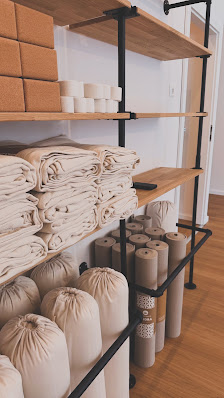 Aura Align. Yoga & Beauty Studio