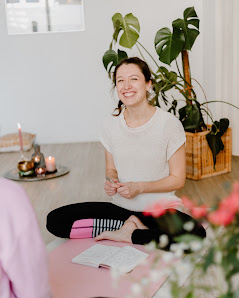 Claudia Sachse Yoga im Rabenhaus