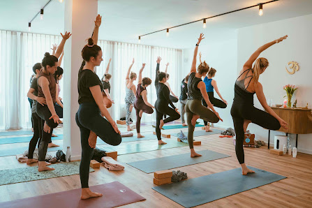 YEAH YOGA Augsburg