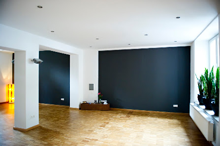 Yoga im Hof