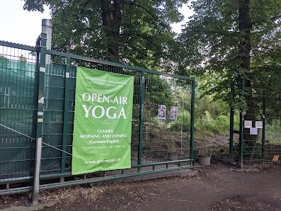 Green Yoga Volkspark