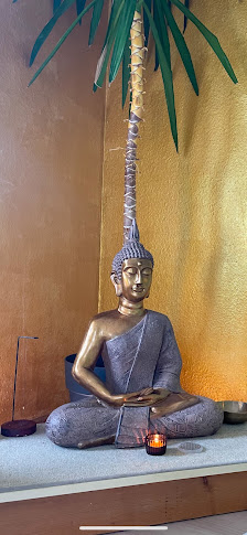 Yoga Studio Goldener Lotus