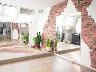 Ladyline Loft | Yoga & More