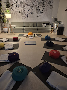 YOGA Licht - der friedvolle Yogaweg - Yoga-Kurse in Mering