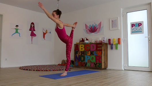 POP KIDS YOGA Studio