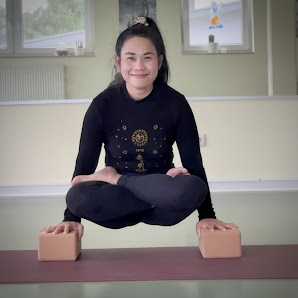 Yoga Studio - Sabai by Ming Ming