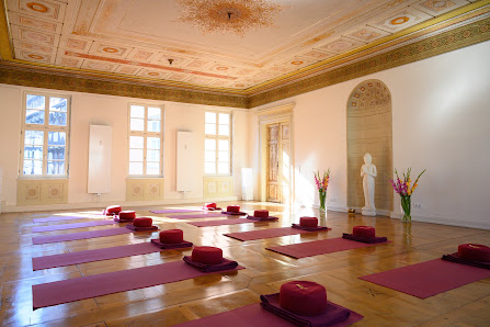 phoenix yoga