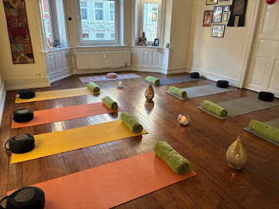 Yoga und Prana im Salon