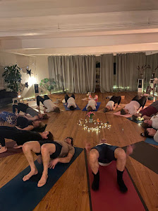 DAS STUDIO - Yogasession Kiel - Emotional Mentoring