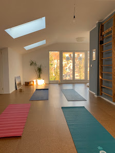 ACB YOGA