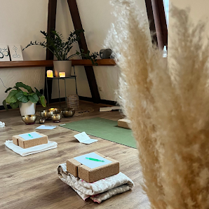 YOGA mit Franzi Vosswinkel