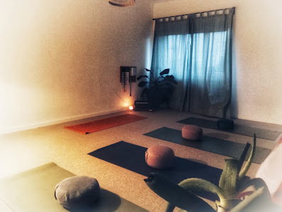 Alma Yoga