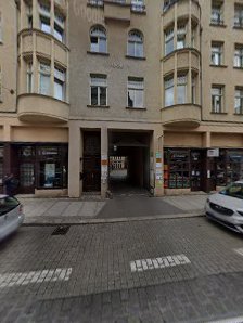 Yoga Mio Halle