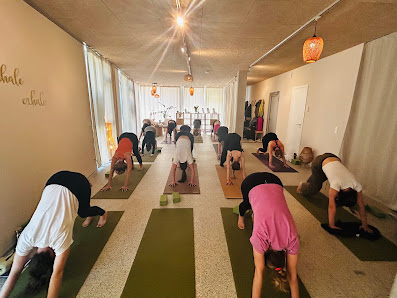 AURA YOGA an der Saale