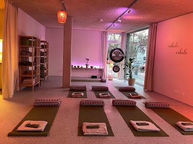 AURA YOGA an der Saale