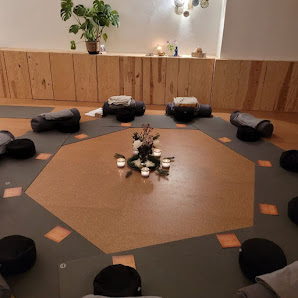 Ines Hefter Yoga