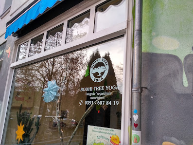 BODHI TREE YOGA * Yogaschule für therapeutisches, integrales & intuitives Yoga