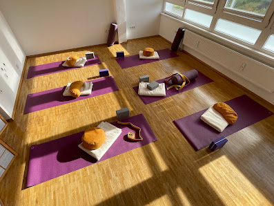 Momentum Yoga Berlin