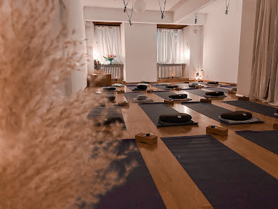 YOLAYA: Studio für Yoga, Health & Wellbeing