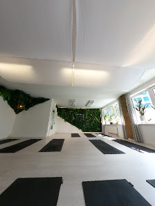 Warung Yoga Aachen